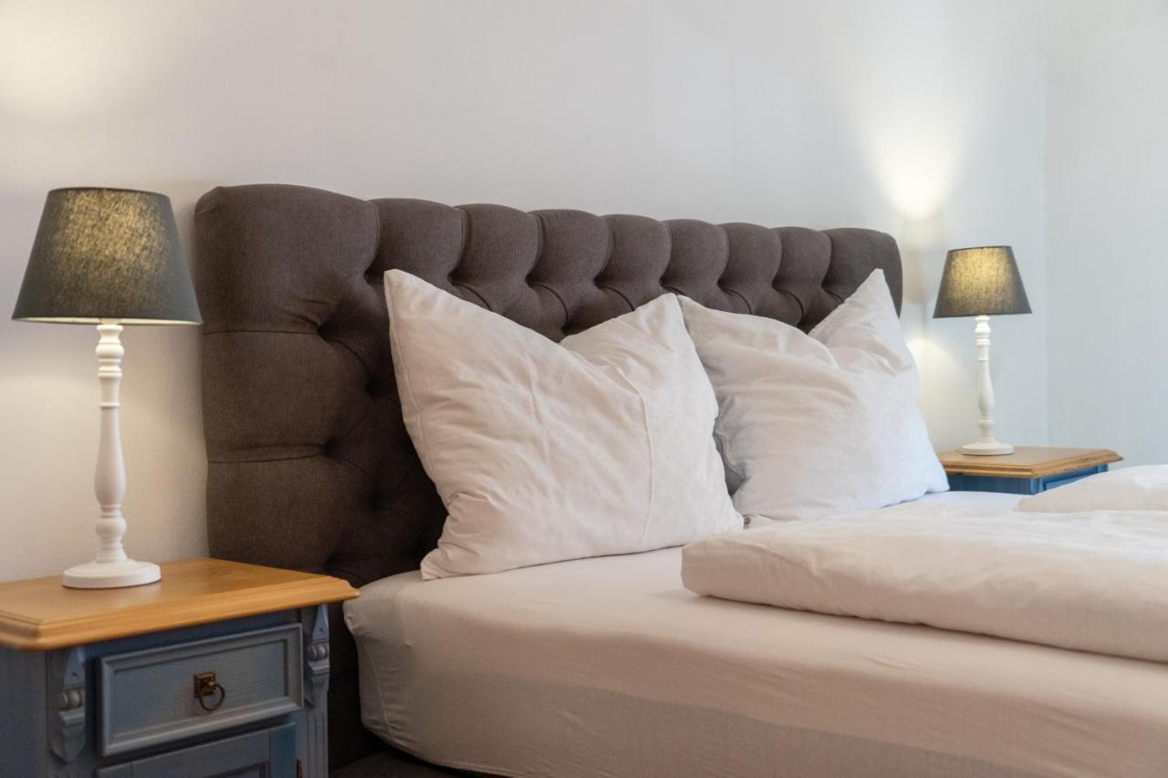 Modern Apartment In The City Center Of باد اسشي المظهر الخارجي الصورة