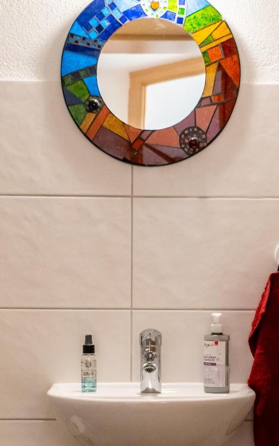 Modern Apartment In The City Center Of باد اسشي المظهر الخارجي الصورة